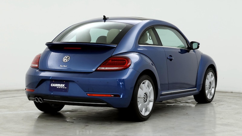 2019 Volkswagen Beetle SE 8