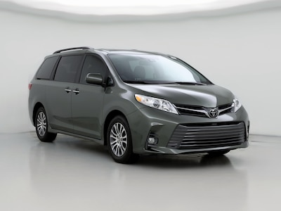 2020 Toyota Sienna XLE -
                Naples, FL