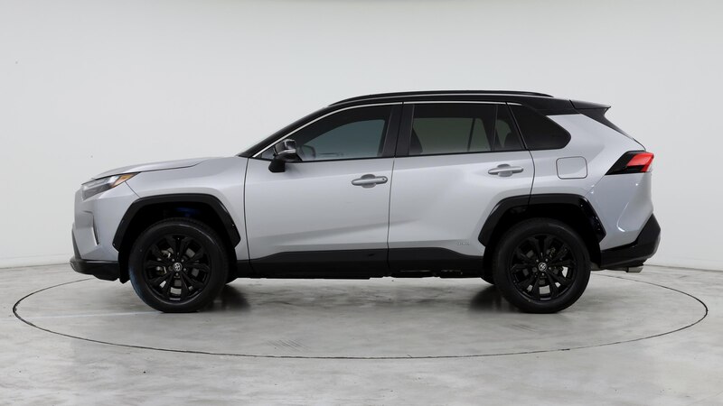 2024 Toyota RAV4 XSE 3