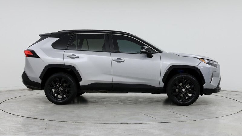 2024 Toyota RAV4 XSE 7