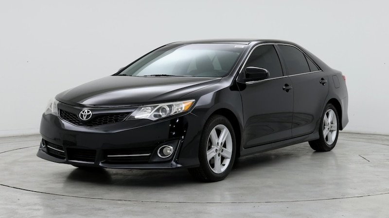 2013 Toyota Camry SE 4