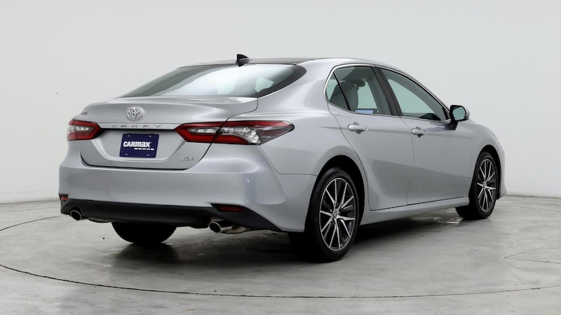 2021 Toyota Camry XLE 8