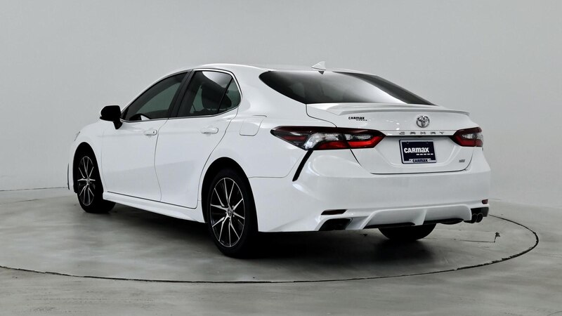 2021 Toyota Camry SE 2