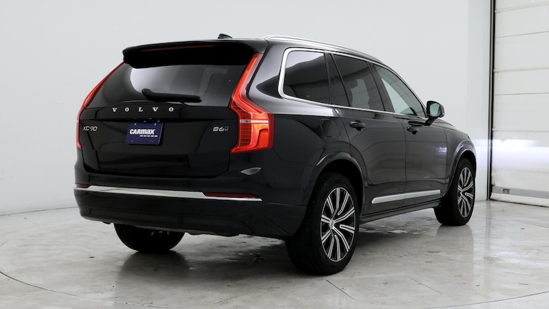 2023 Volvo XC90 B6 Plus 8