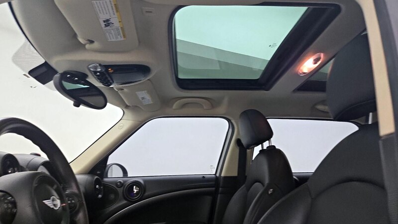 2015 MINI Cooper Countryman S 17