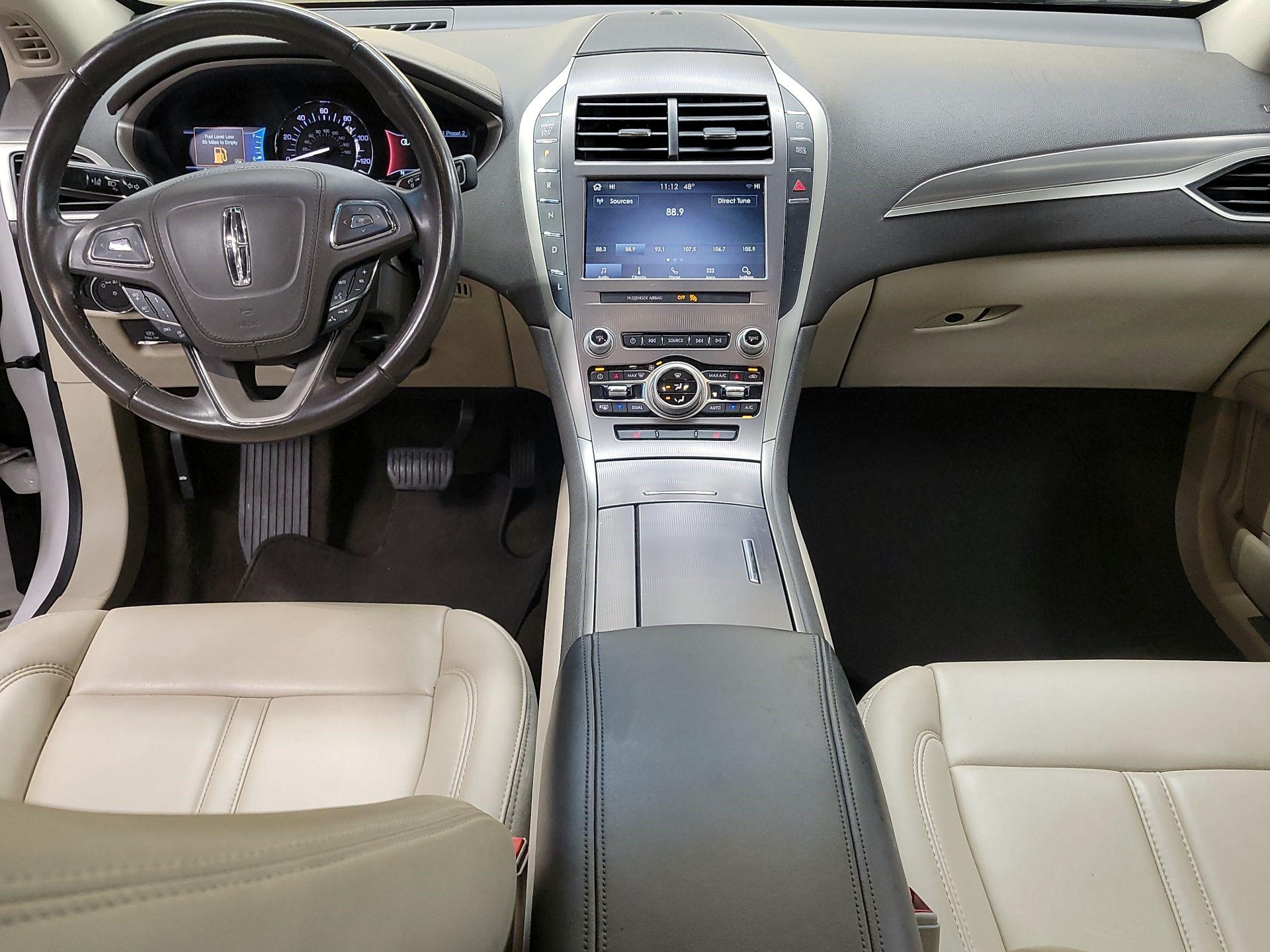 Thumbnail: 2019 Lincoln MKZ - 9