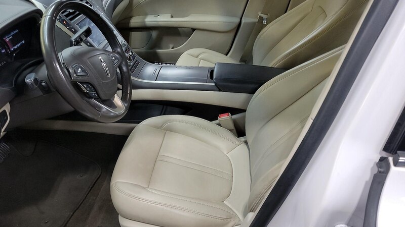 2019 Lincoln MKZ  11