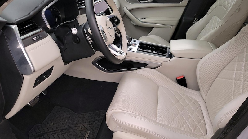2021 Jaguar F-Pace S 11