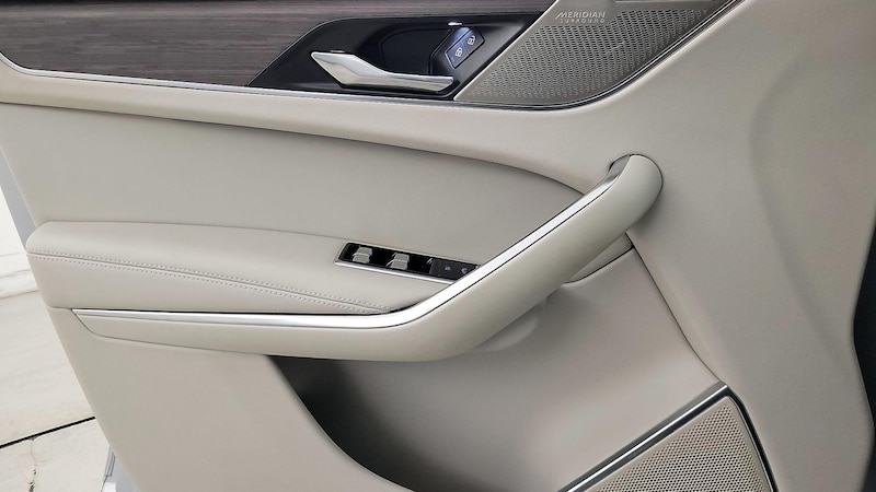2021 Jaguar F-Pace S 12