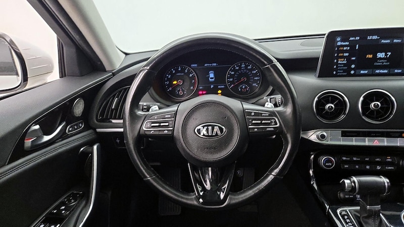 2018 Kia Stinger Premium 10