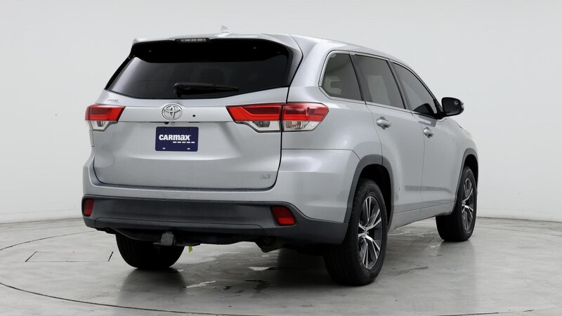 2018 Toyota Highlander Plus 8