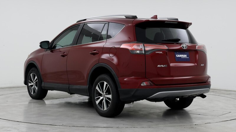 2018 Toyota RAV4 XLE 2