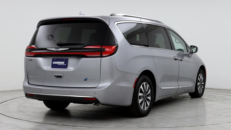 2021 Chrysler Pacifica Hybrid Limited 8