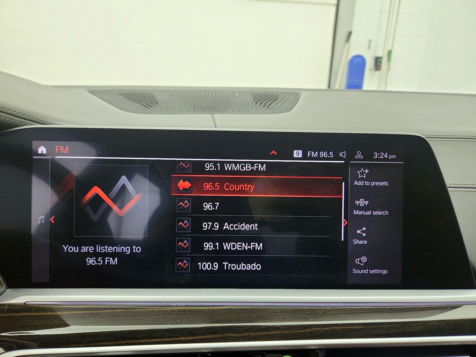 Thumbnail: 2020 BMW X7 - 16