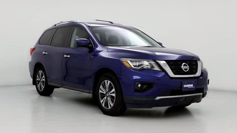 2017 Nissan Pathfinder Platinum Hero Image