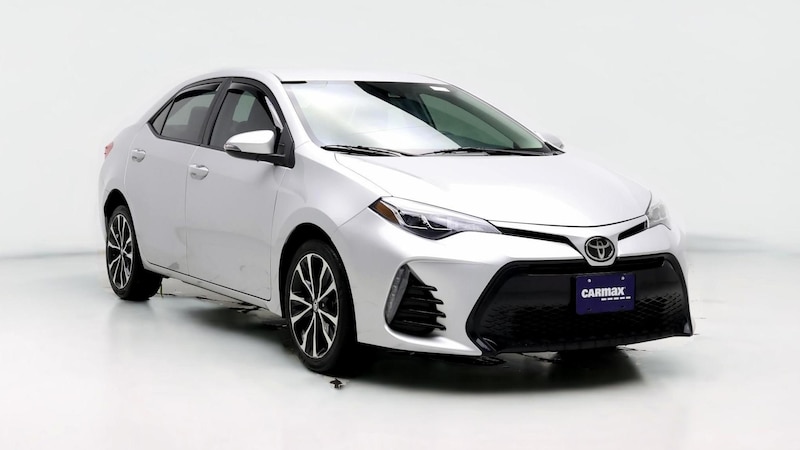 2018 Toyota Corolla SE Hero Image