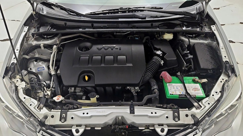 2018 Toyota Corolla SE 21