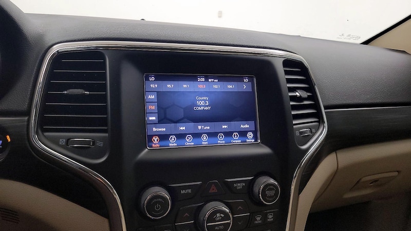 2019 Jeep Grand Cherokee Laredo 15