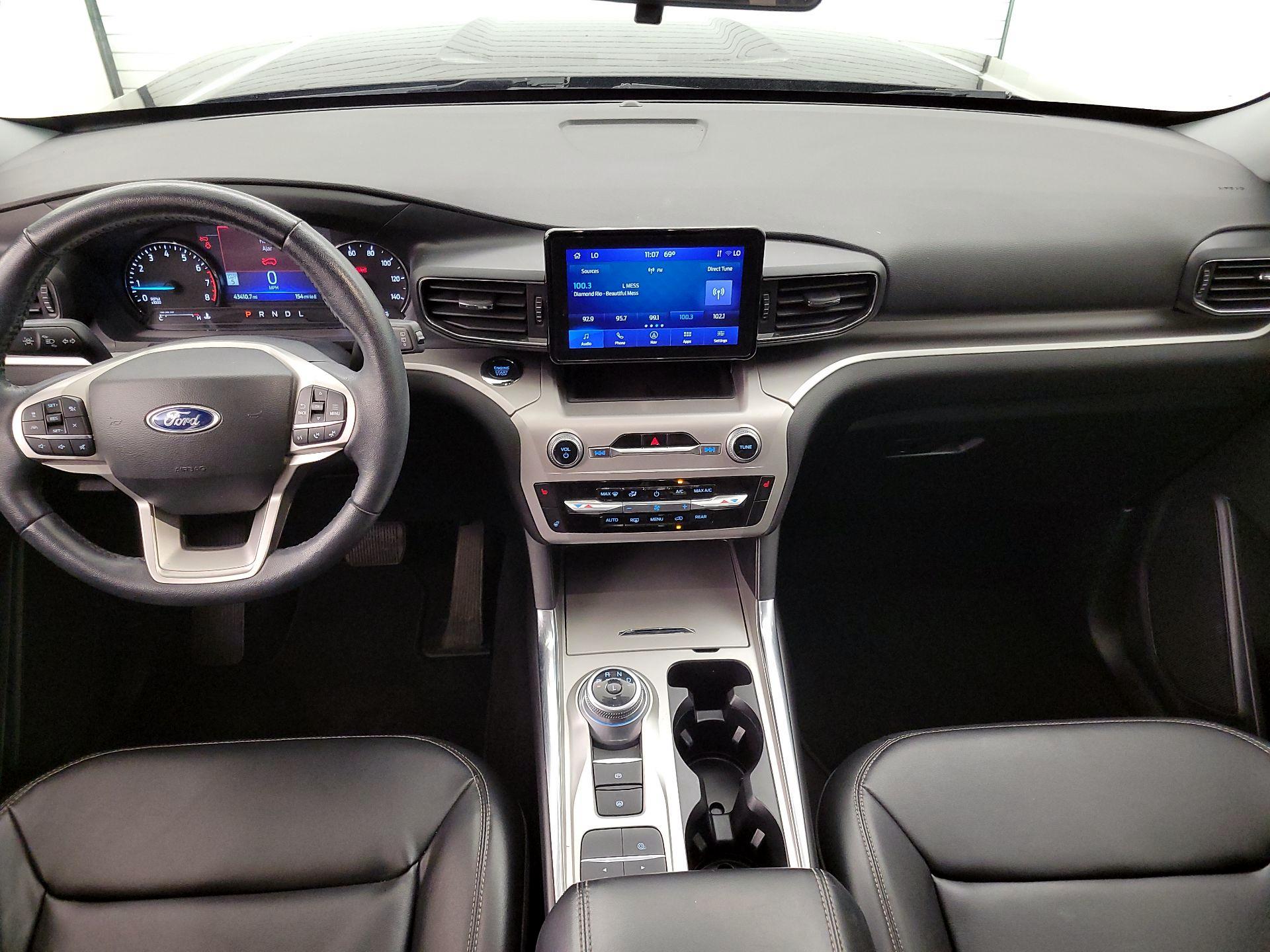 Thumbnail: 2022 Ford Explorer - 9