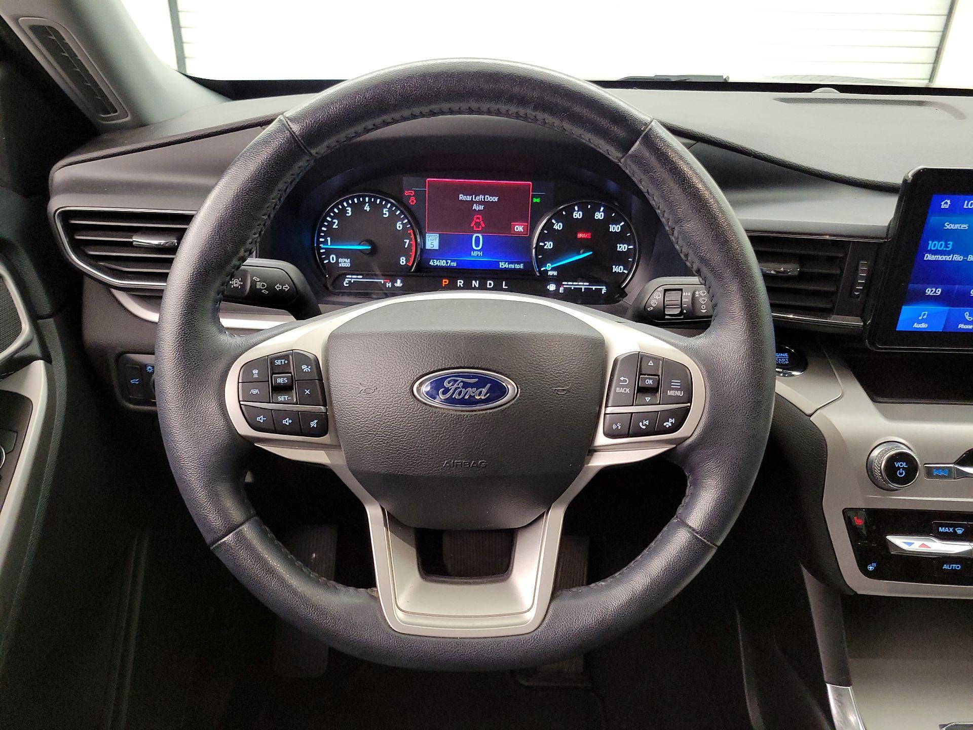 Thumbnail: 2022 Ford Explorer - 10