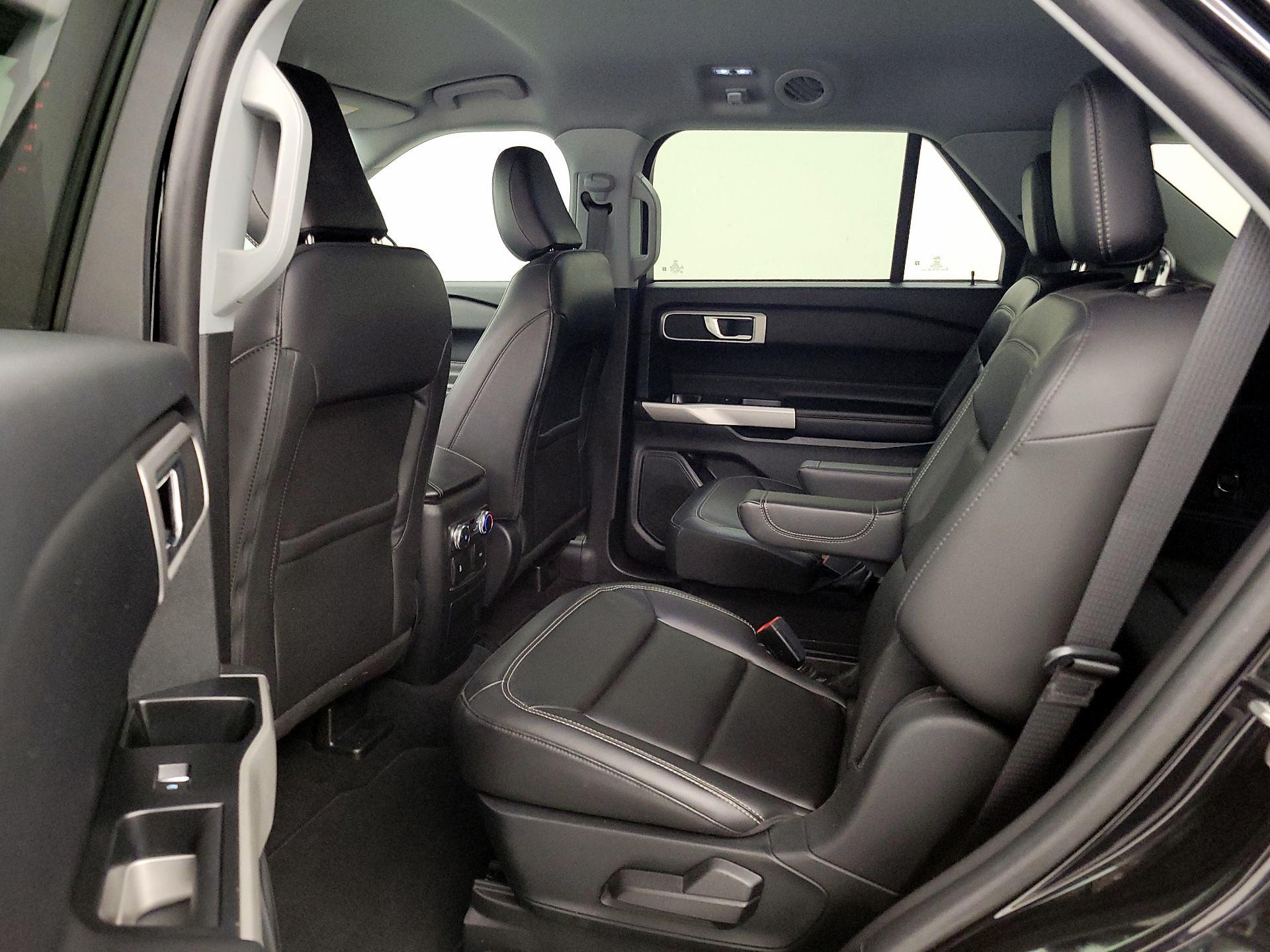 Thumbnail: 2022 Ford Explorer - 19