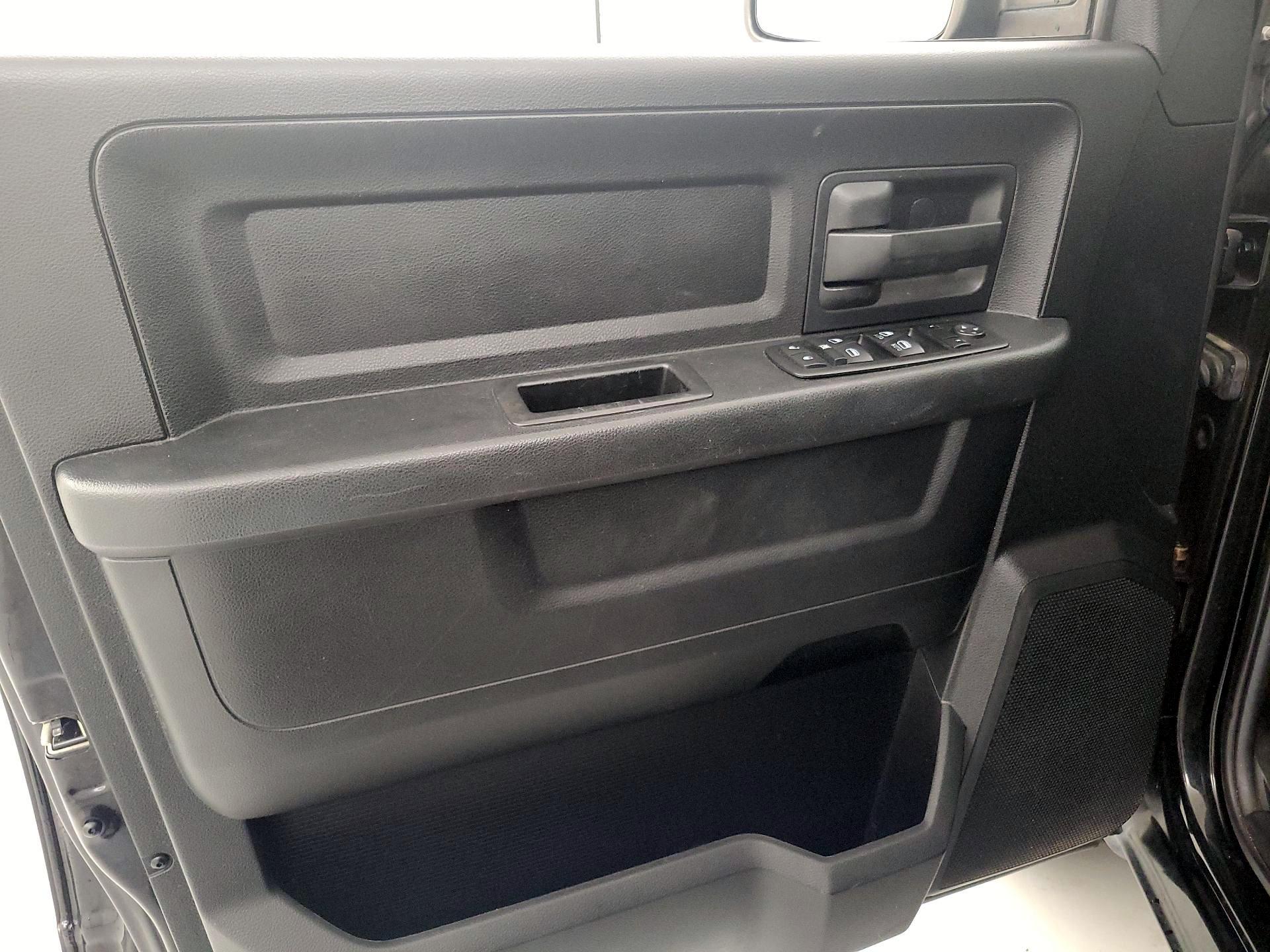 Thumbnail: 2014 RAM 1500 - 12