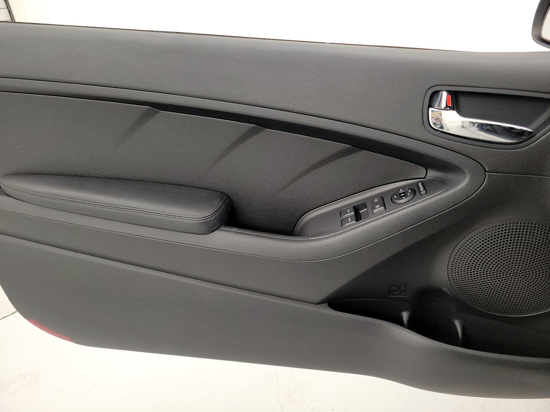 Thumbnail: 2014 Kia Forte - 12