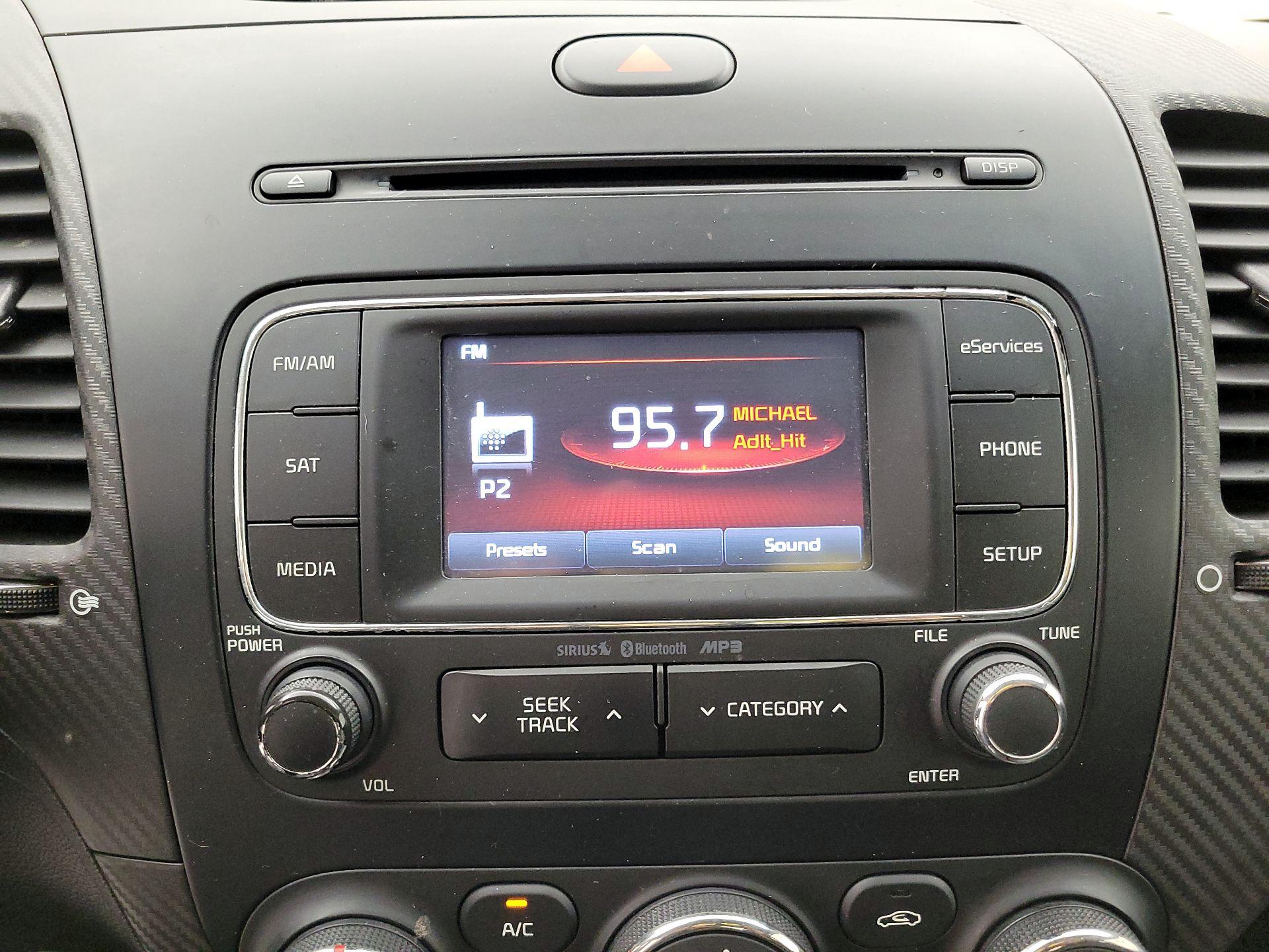 Thumbnail: 2014 Kia Forte - 15