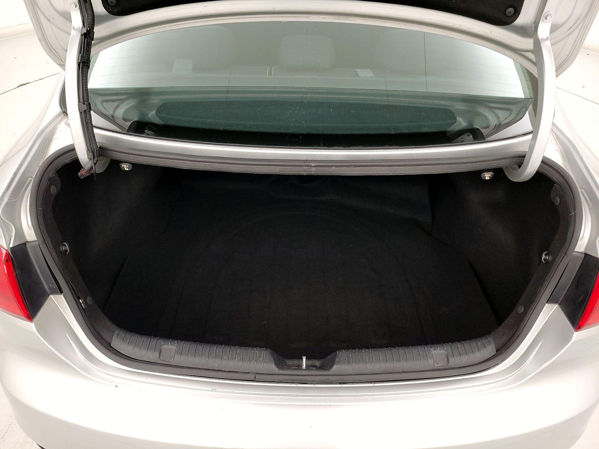 Thumbnail: 2014 Kia Forte - 20