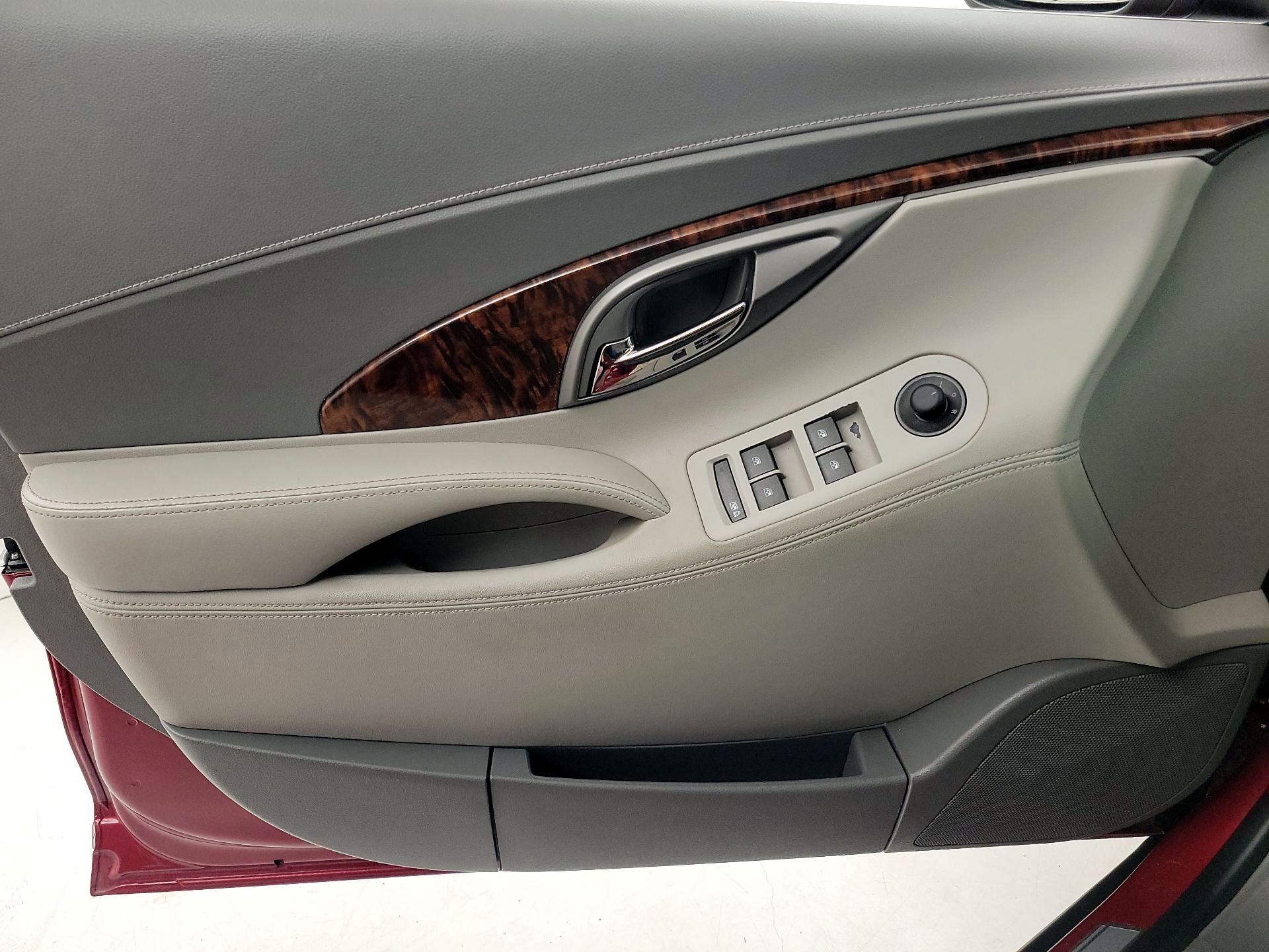 Thumbnail: 2013 Buick LaCrosse - 12