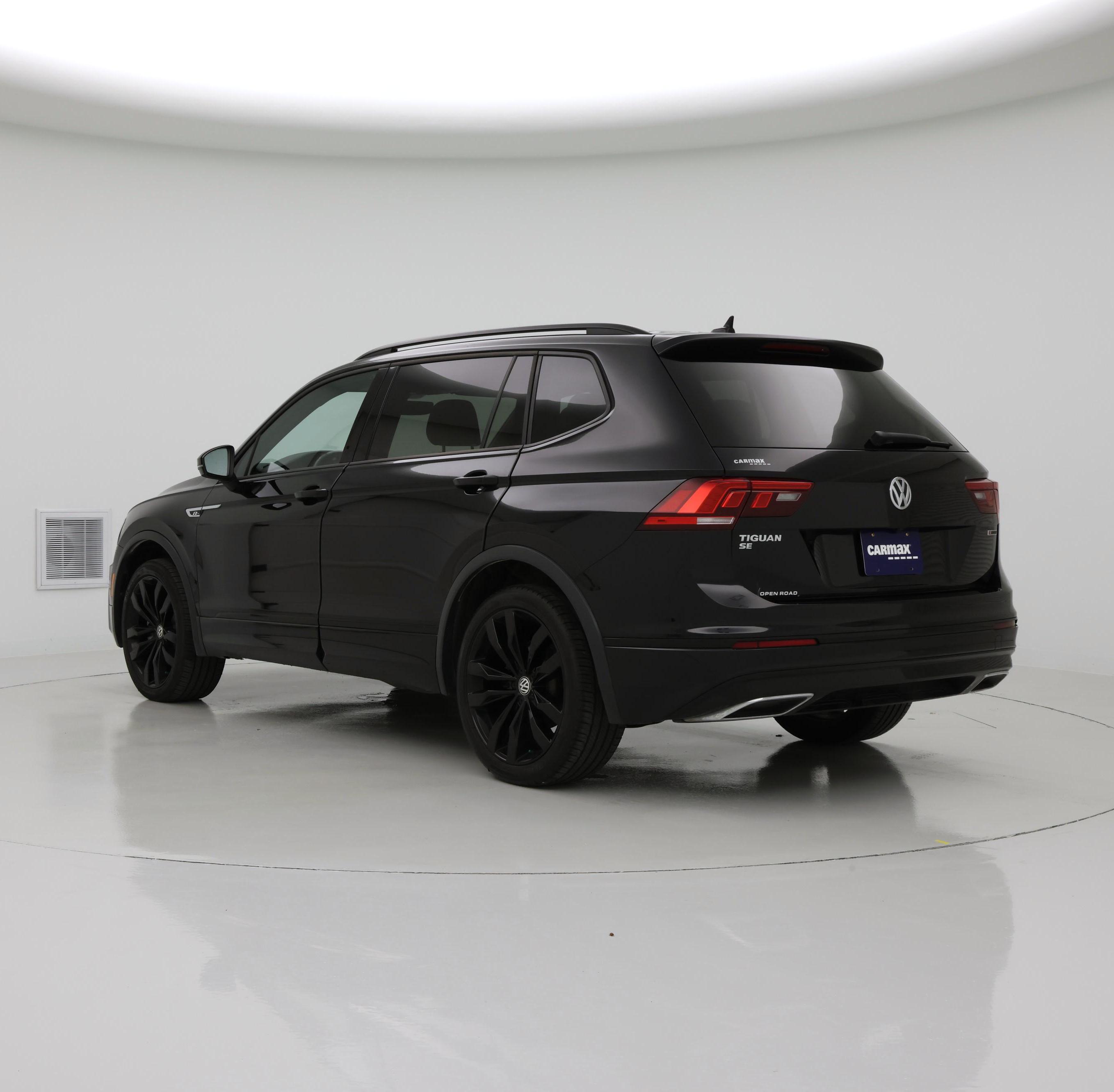 Thumbnail: 2021 Volkswagen Tiguan - 2
