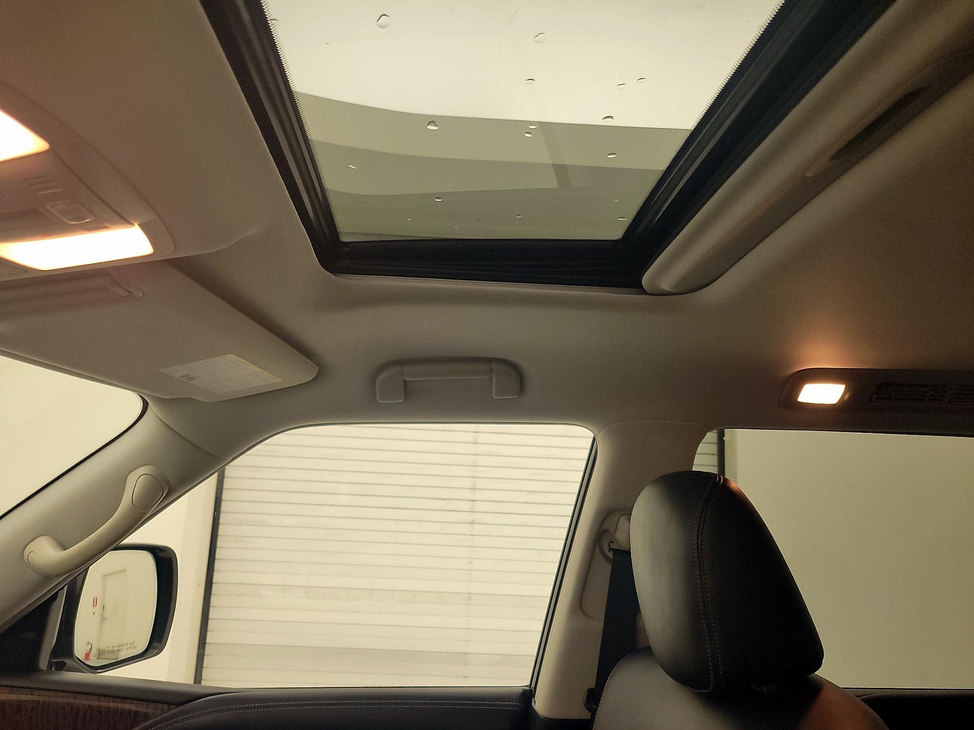 Thumbnail: 2018 Nissan Armada - 19