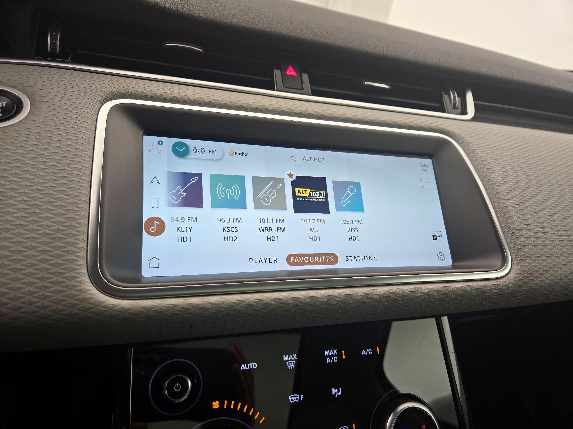 Thumbnail: 2021 Land Rover Range Rover Evoque - 16