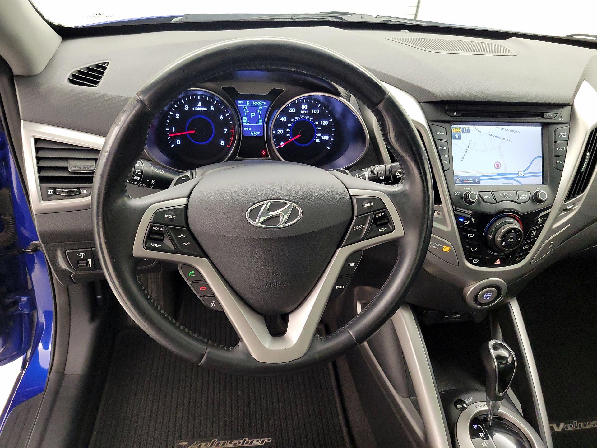Thumbnail: 2013 Hyundai Veloster - 10