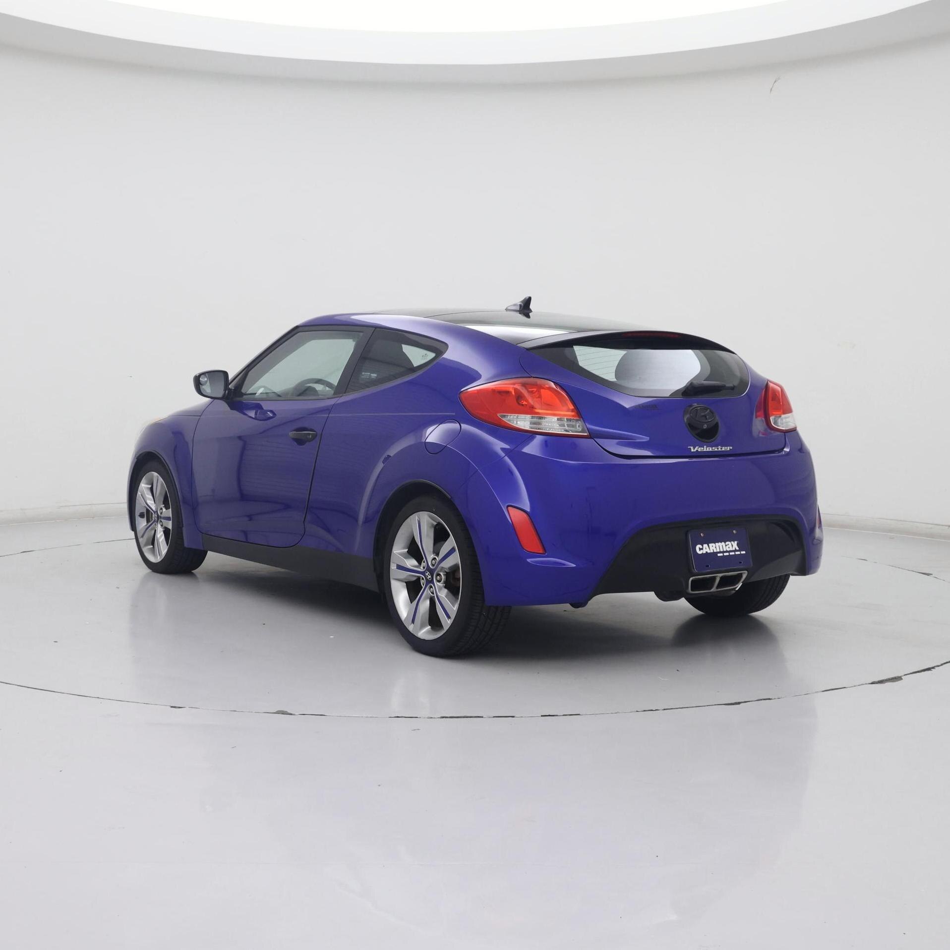Thumbnail: 2013 Hyundai Veloster - 2