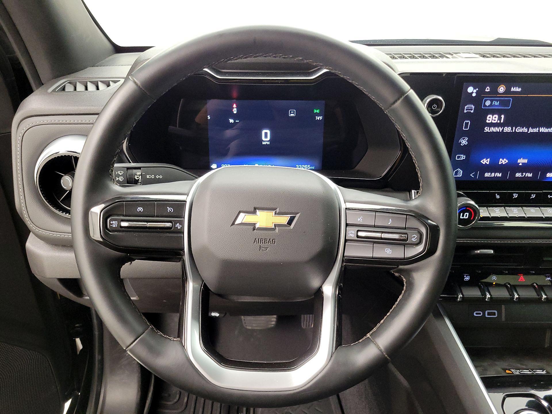 Thumbnail: 2023 Chevrolet Colorado - 10