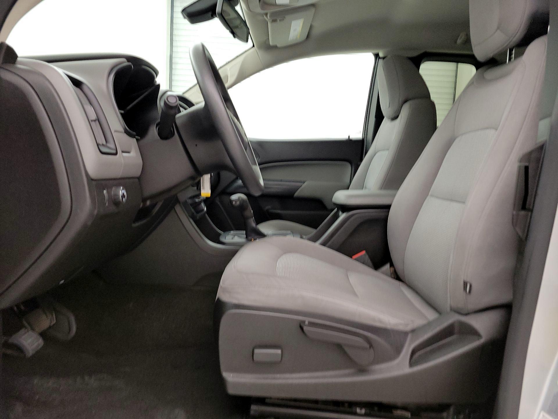 Thumbnail: 2015 Chevrolet Colorado - 11