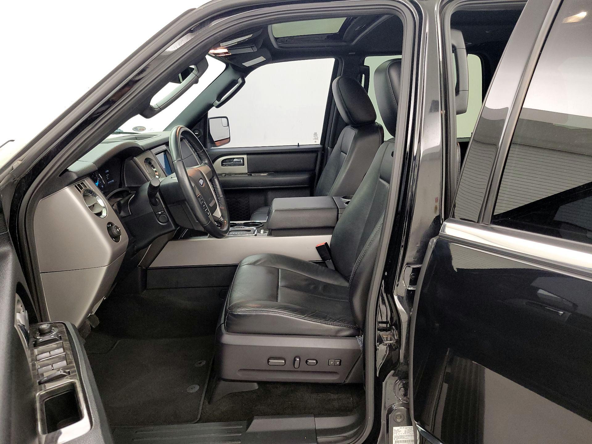 Thumbnail: 2017 Ford Expedition - 11
