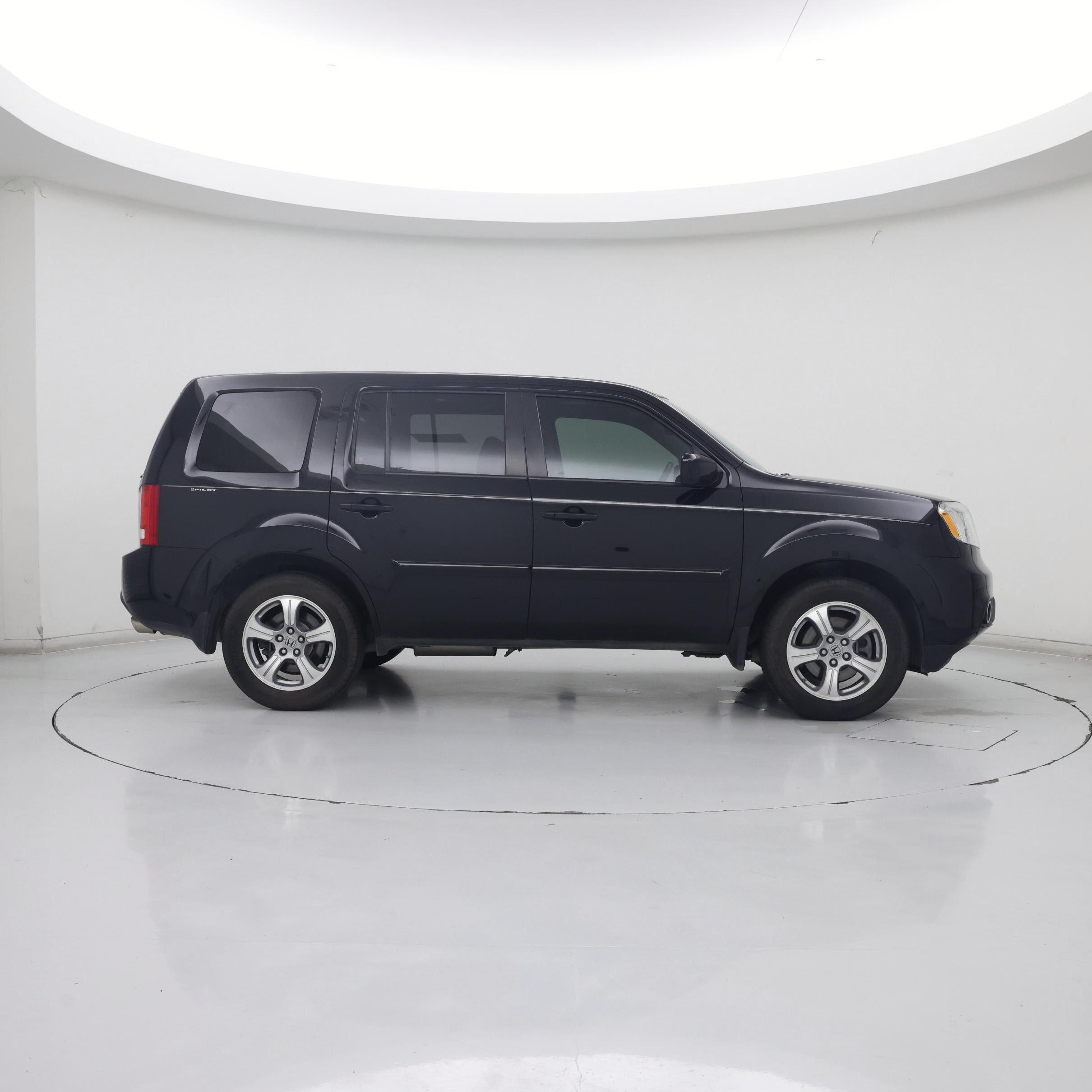 Thumbnail: 2015 Honda Pilot - 7