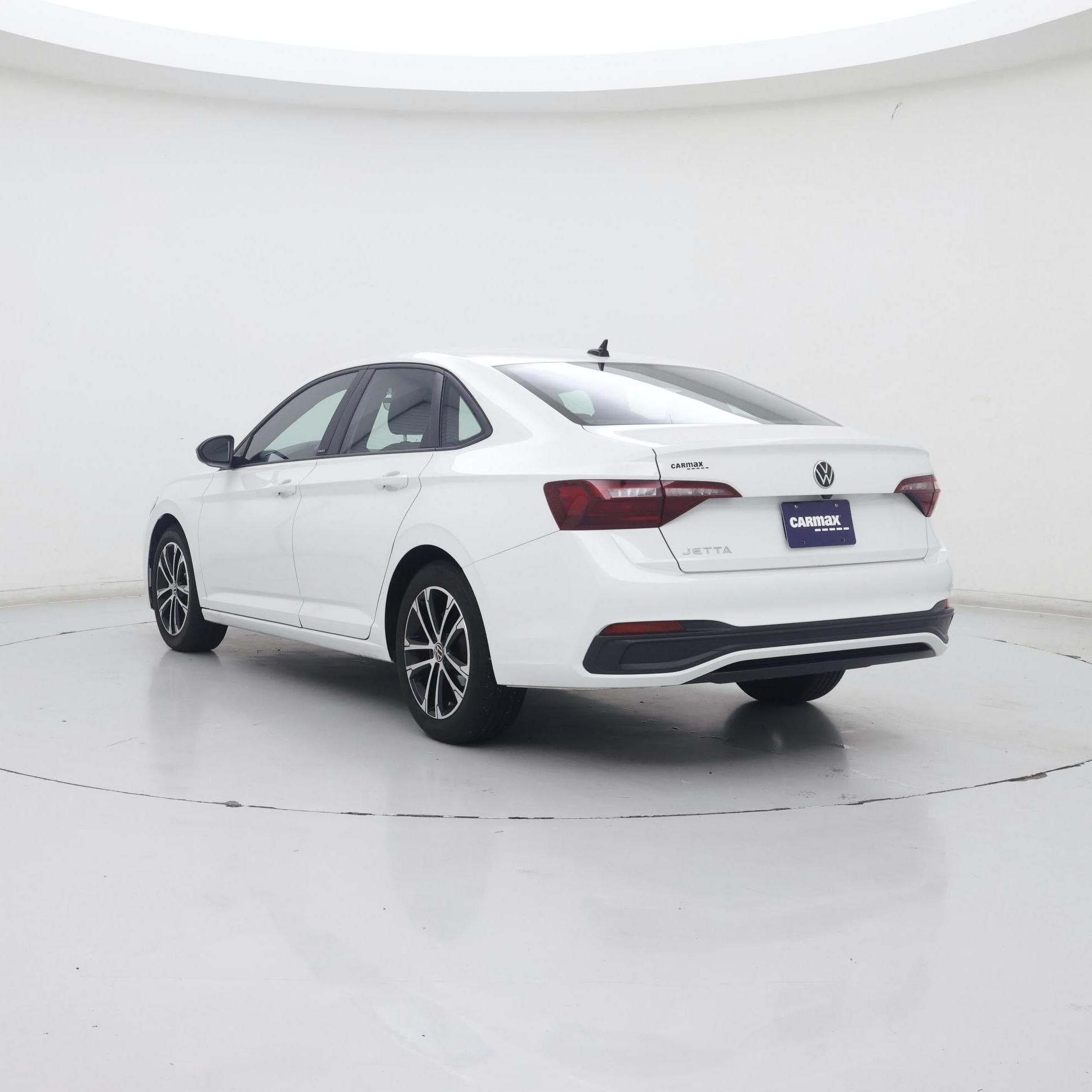 Thumbnail: 2024 Volkswagen Jetta - 2