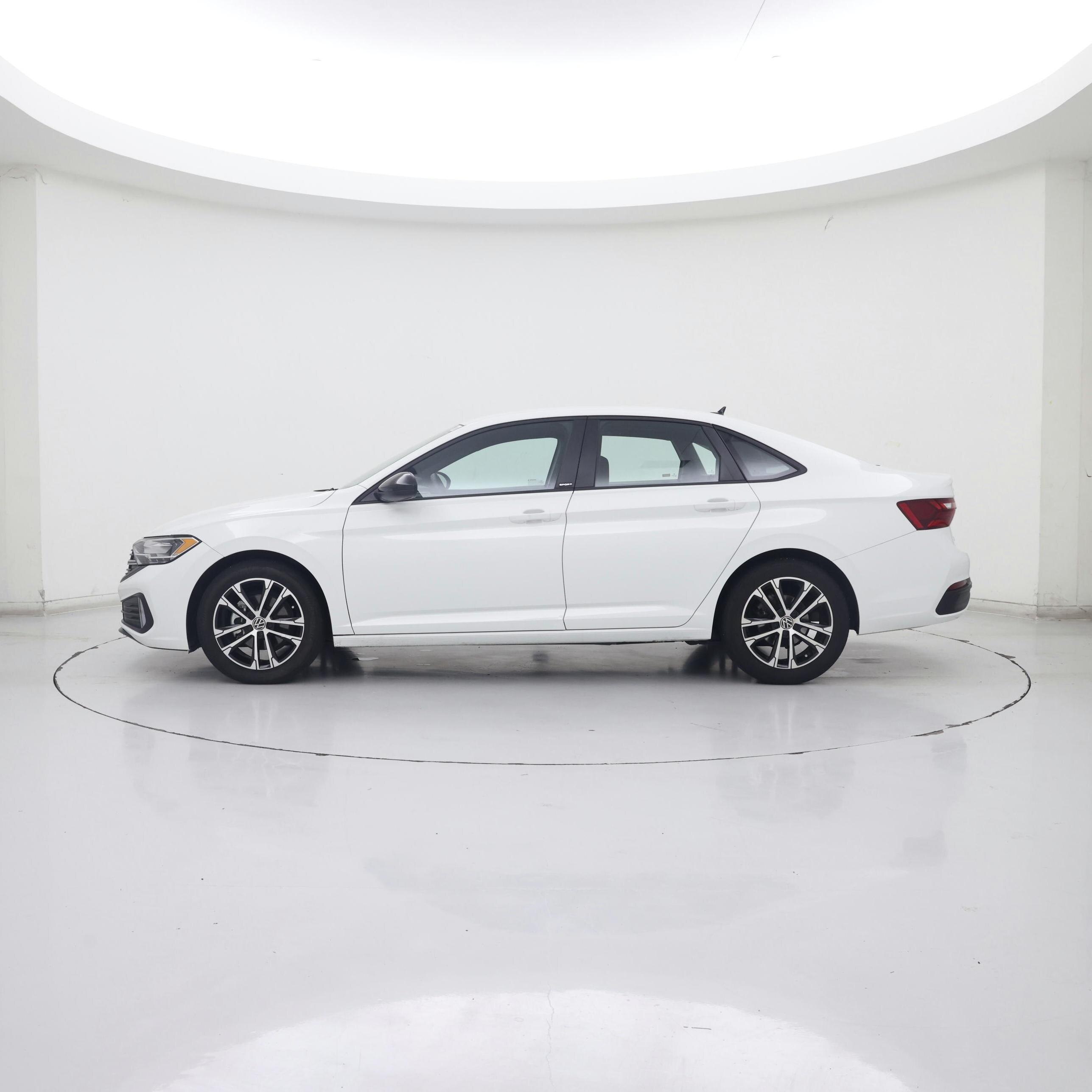 Thumbnail: 2024 Volkswagen Jetta - 3