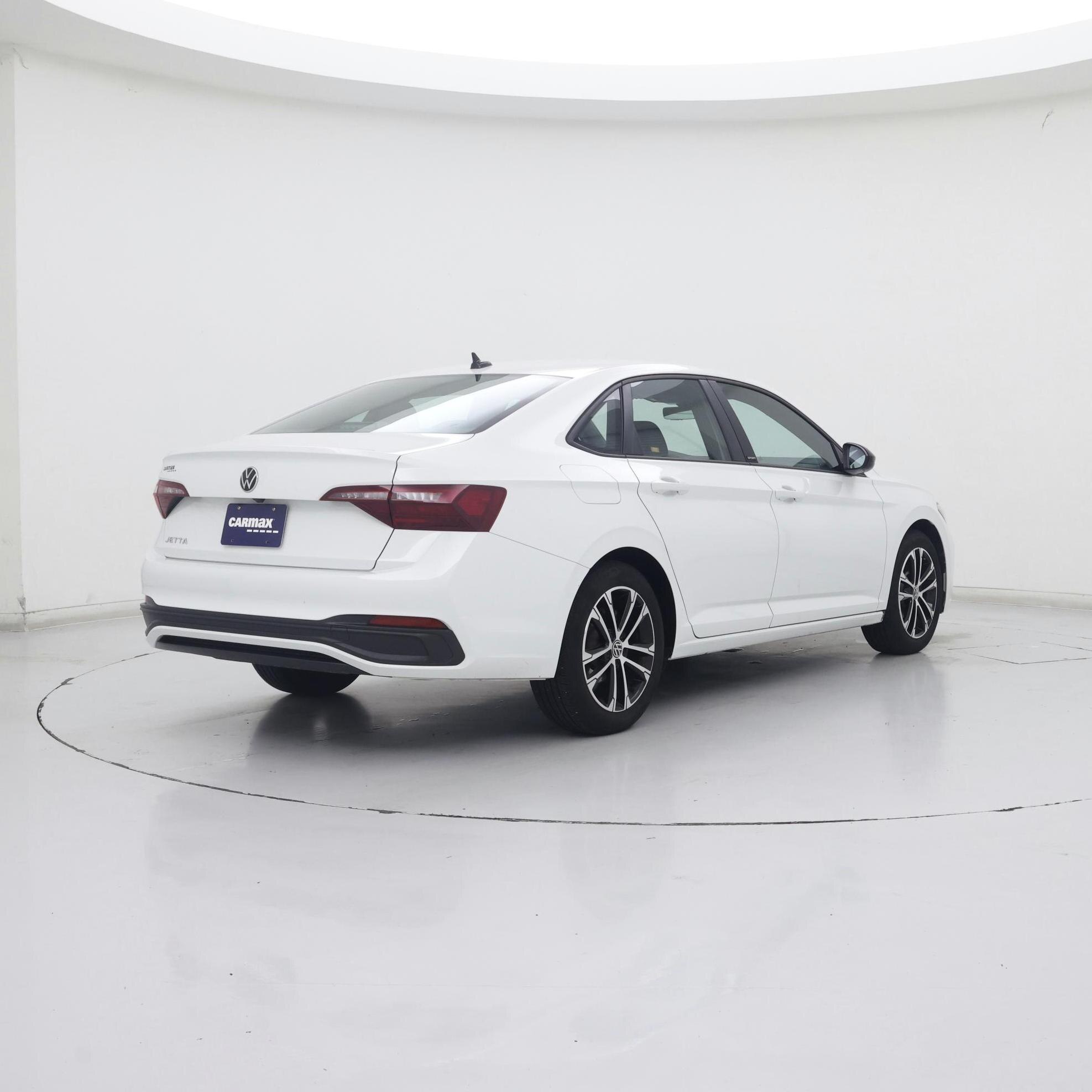 Thumbnail: 2024 Volkswagen Jetta - 8