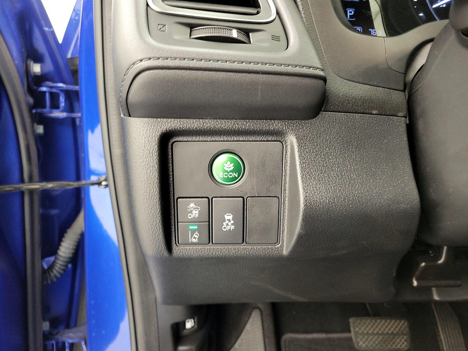Thumbnail: 2019 Honda HR-V - 13