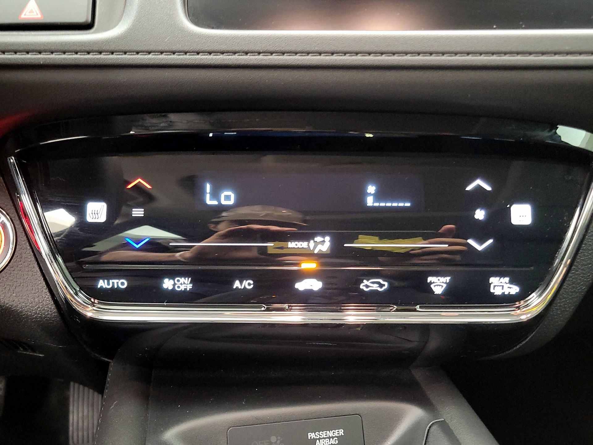 Thumbnail: 2019 Honda HR-V - 16