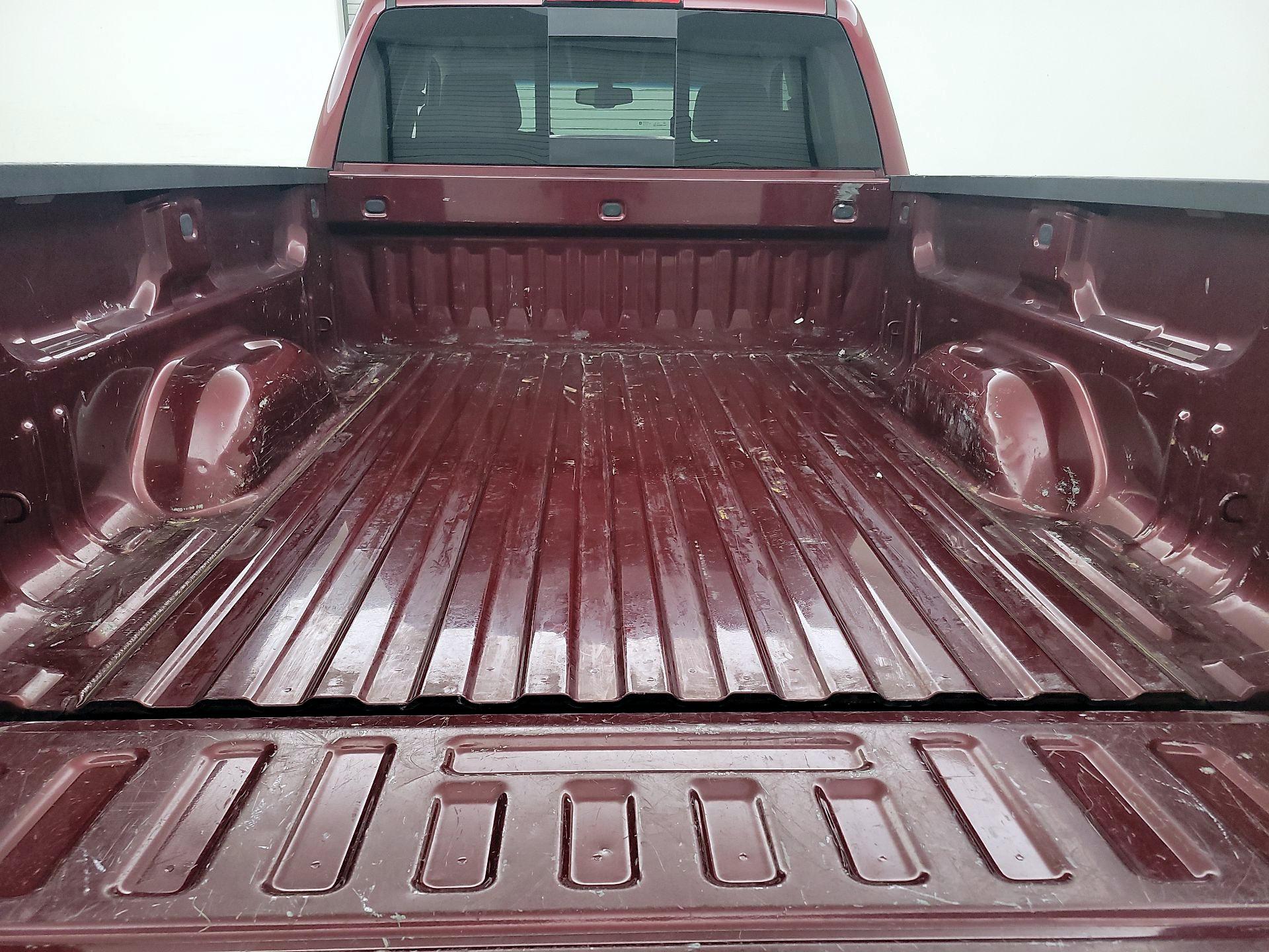 Thumbnail: 2016 Chevrolet Silverado 1500 - 20