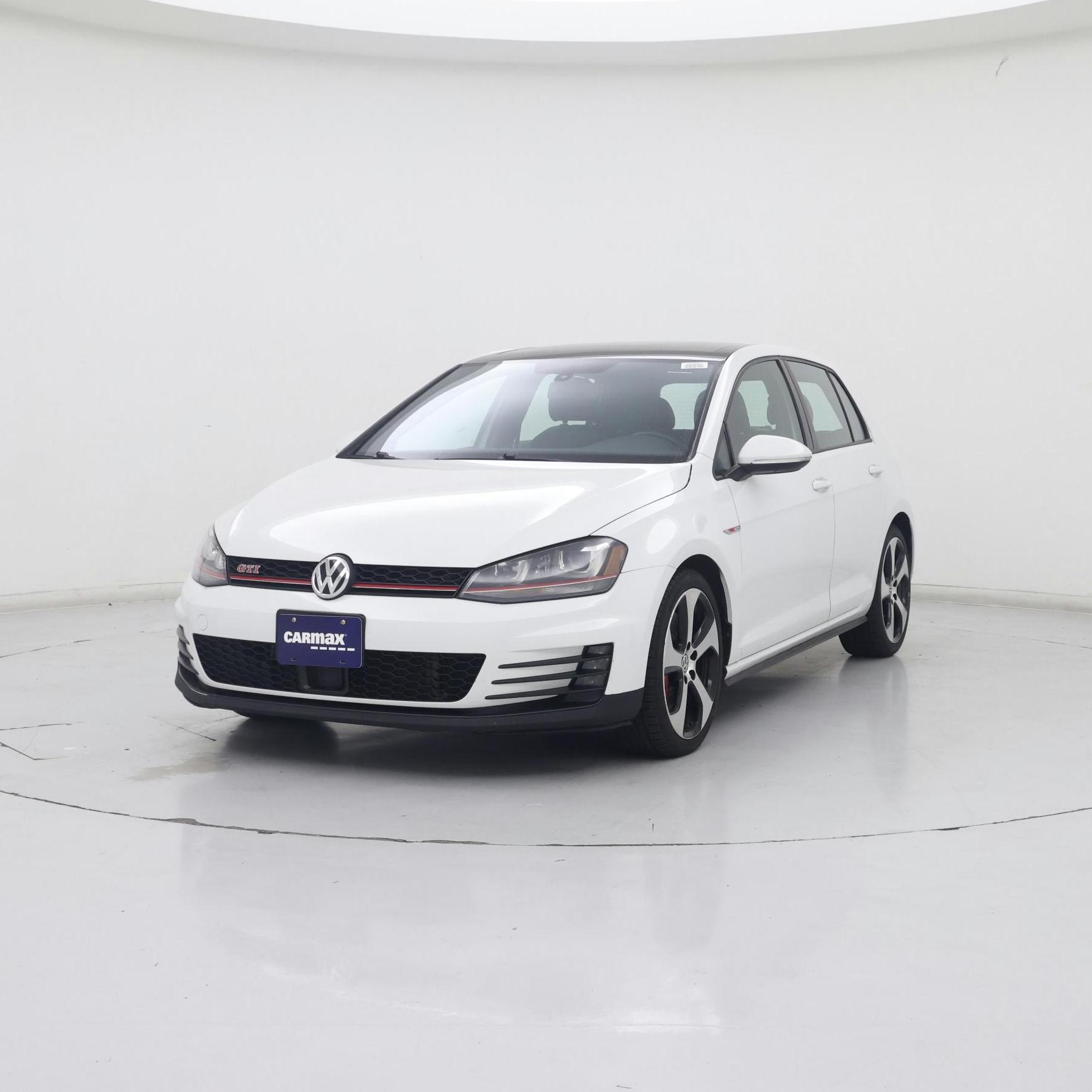 Thumbnail: 2017 Volkswagen Golf - 4