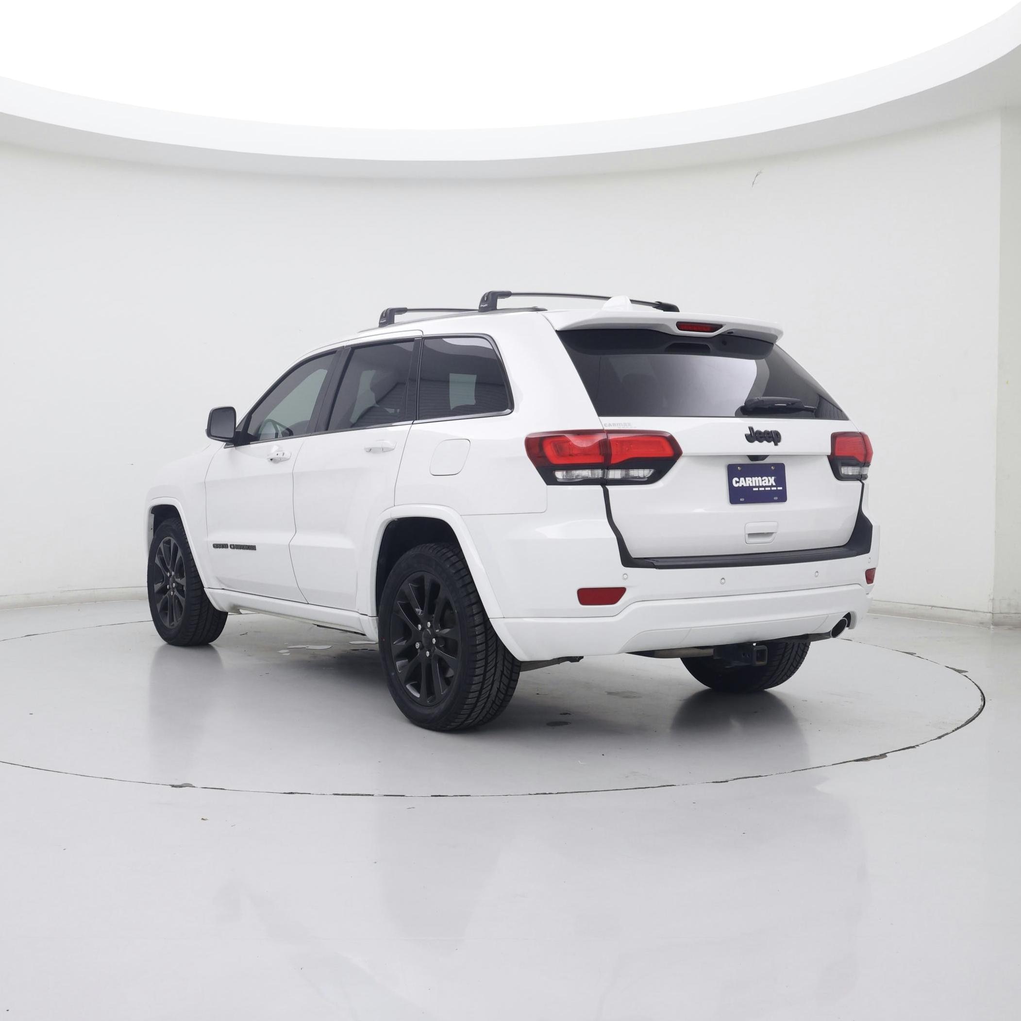 Thumbnail: 2020 Jeep Grand Cherokee - 2