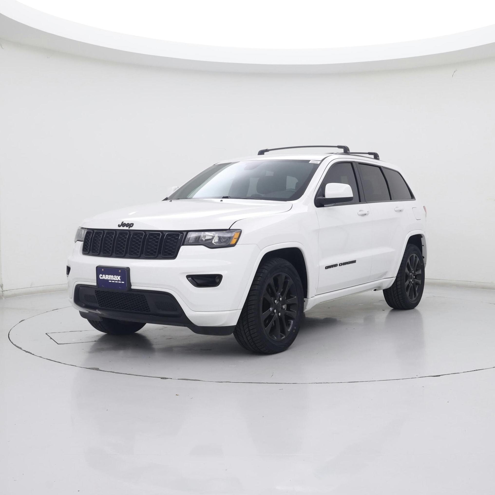 Thumbnail: 2020 Jeep Grand Cherokee - 4