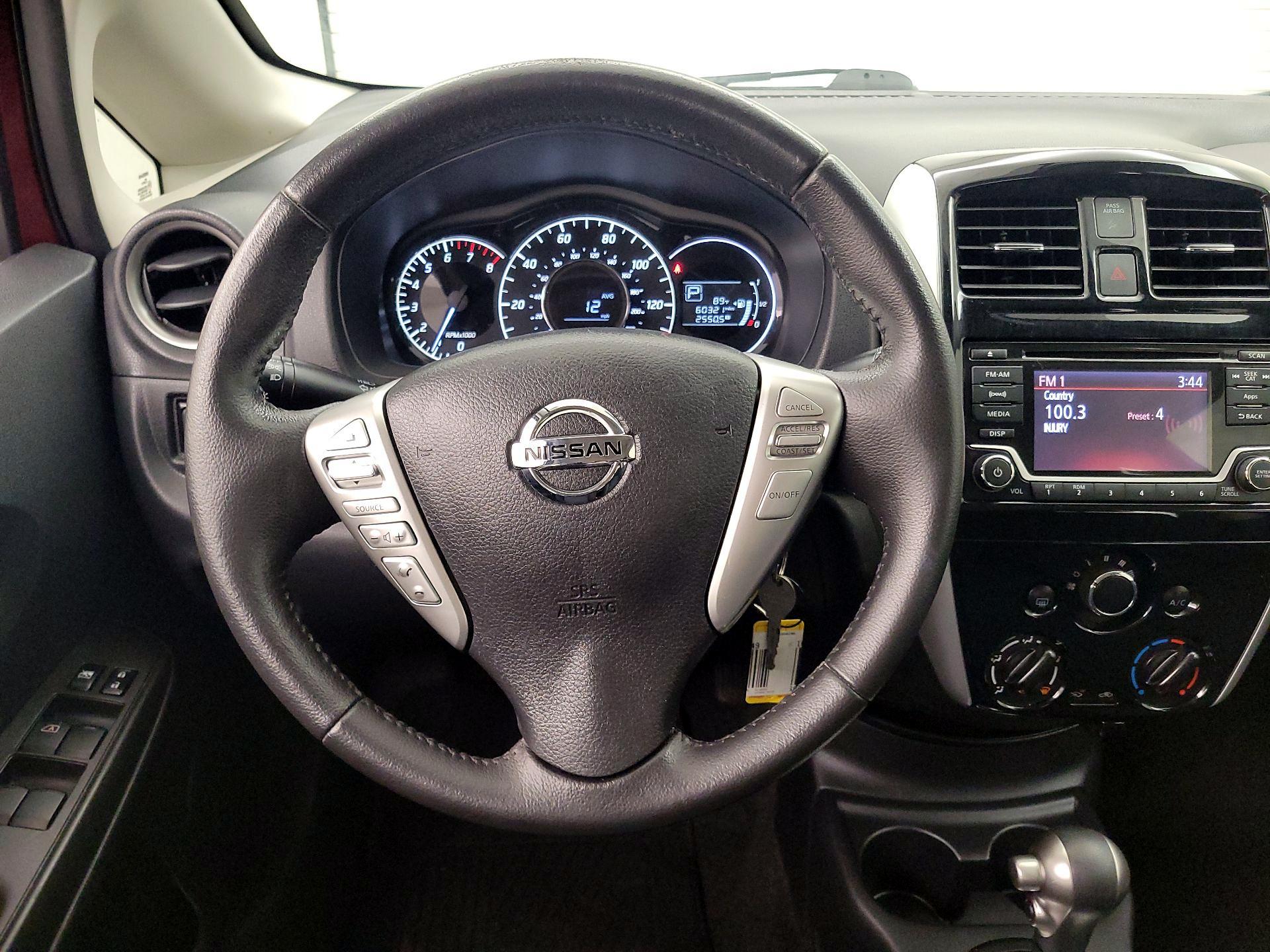 Thumbnail: 2016 Nissan Versa Note - 10