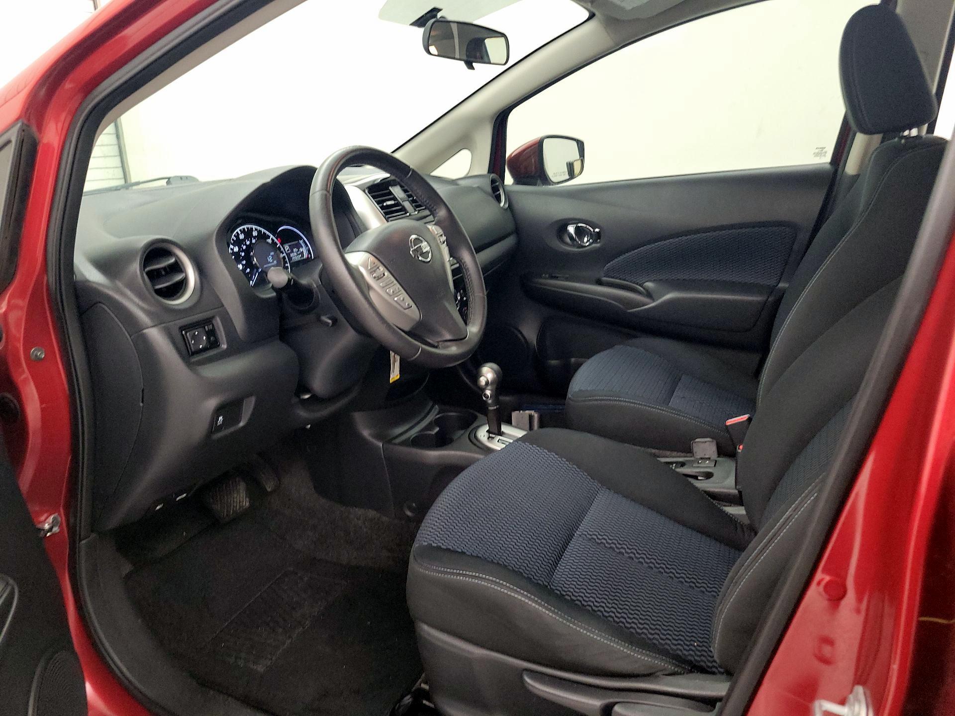 Thumbnail: 2016 Nissan Versa Note - 11